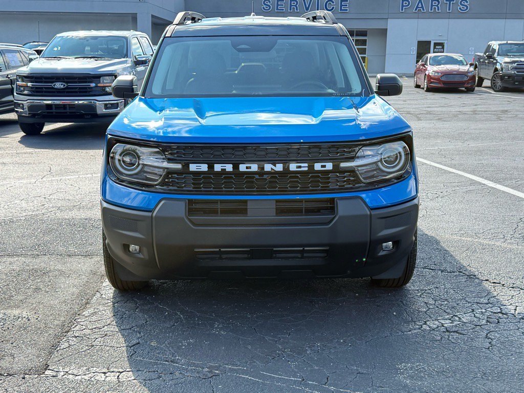 Certified 2025 Ford Bronco Sport Outer Banks AWD/4WD image 9