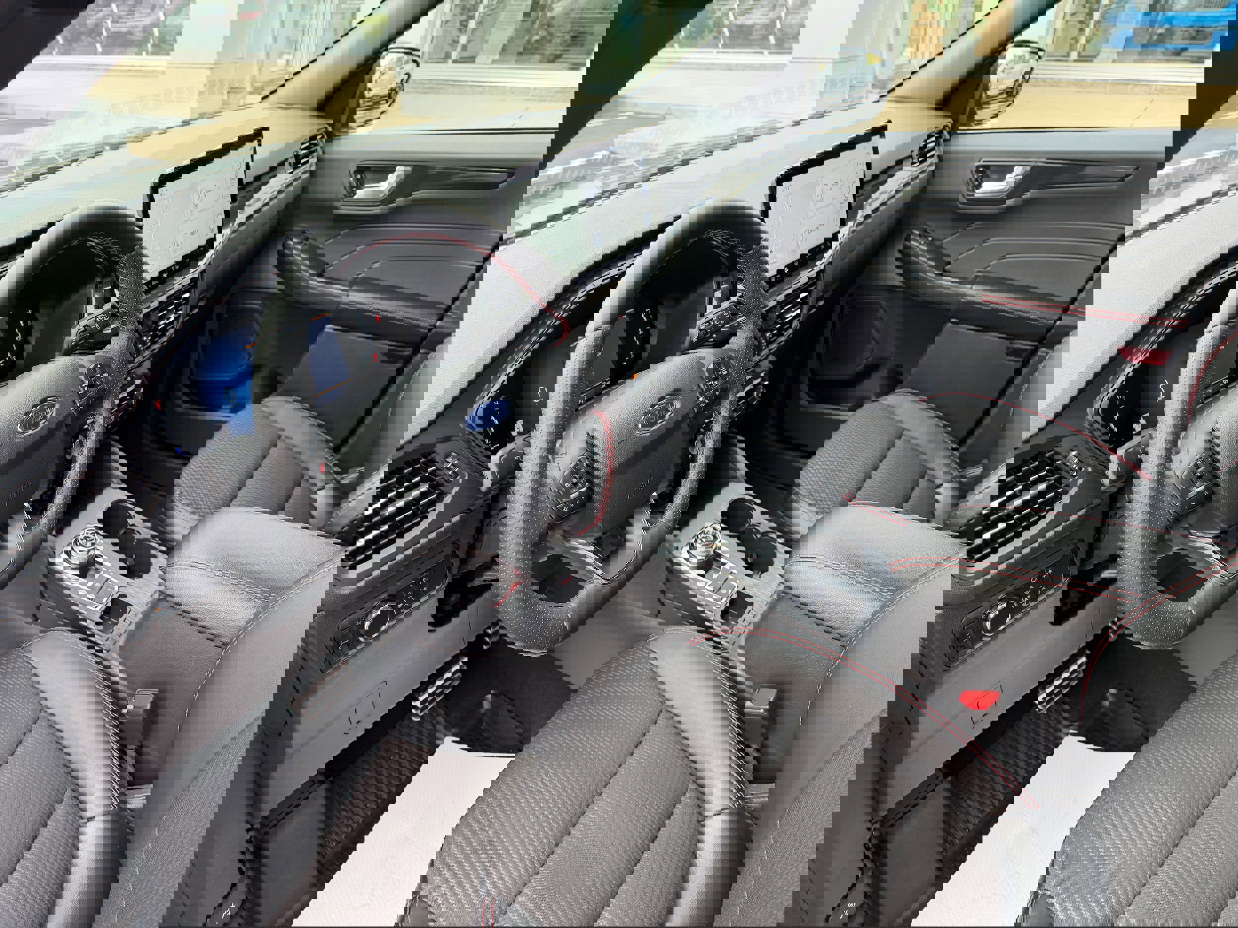 Certified 2024 Ford Escape ST-Line w/ Tech Pack #1 image 14