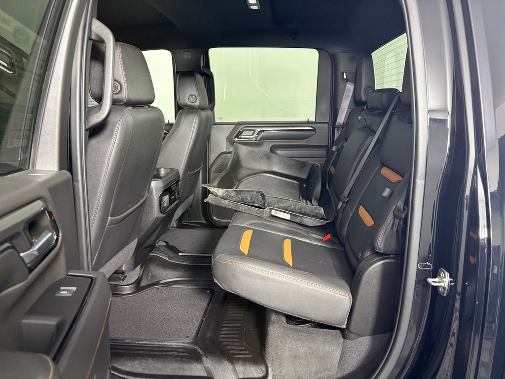 Used 2024 GMC Sierra 2500 AT4 AWD/4WD image 28