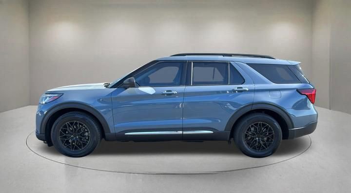 Certified 2025 Ford Explorer Active RWD image 5