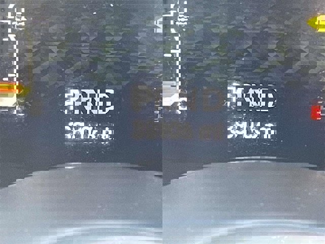 Used 2021 Jeep Wrangler Unlimited Rubicon w/ Trailer Tow Package image 22