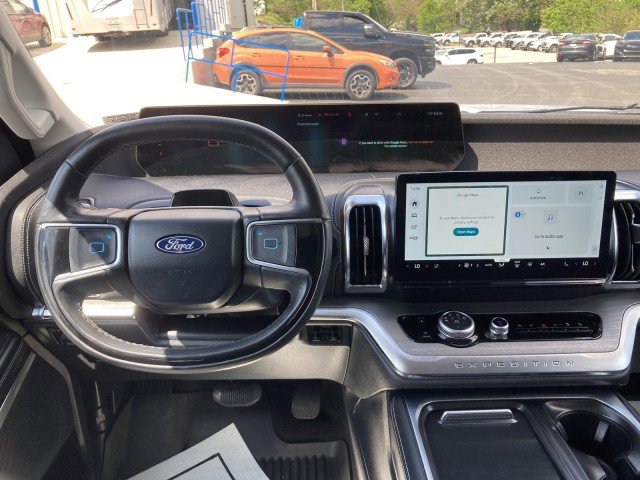 Certified 2025 Ford Expedition Max Platinum AWD/4WD image 10