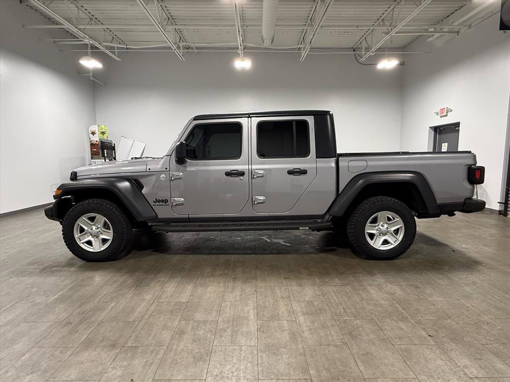 Used 2020 Jeep Gladiator Sport w/ Quick Order Package 24S image 7