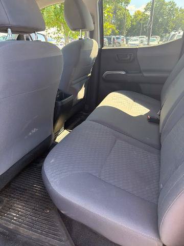 Used 2021 Toyota Tacoma SR5 AWD/4WD image 6