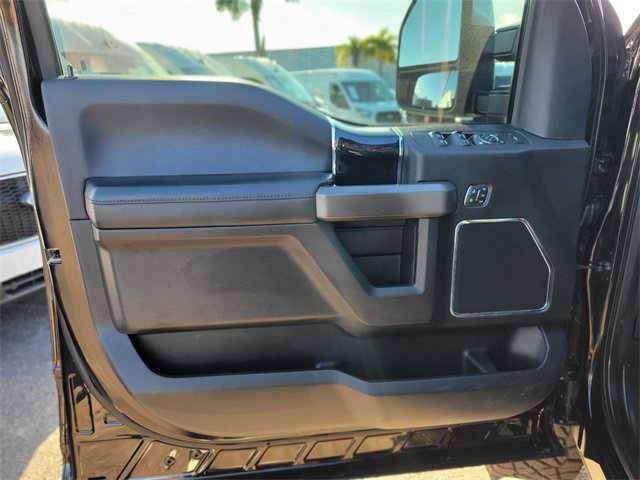 Certified 2020 Ford F250 Platinum image 14
