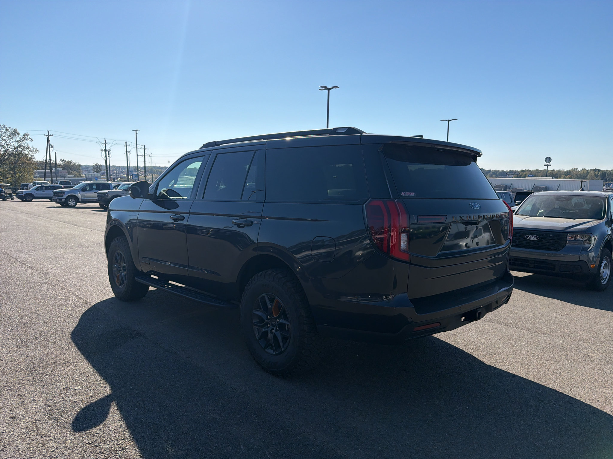 Certified 2026 Ford Expedition Tremor AWD/4WD image 3