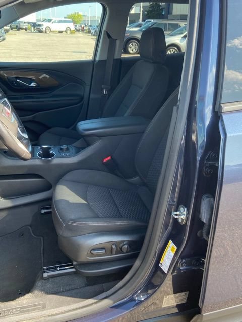 Used 2018 GMC Terrain SLE w/ Driver Convenience Package FWD image 5