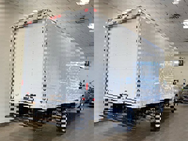 Certified 2023 Ford E-450 and Econoline 450 Super Duty w/ Power Windows & Locks Group image 7