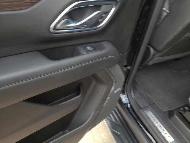 Used 2024 Chevrolet Tahoe LT RWD image 17