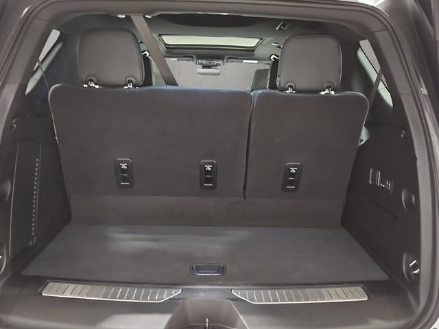 Used 2025 Chevrolet Tahoe Premier w/ Sun And Tow Package AWD/4WD image 22