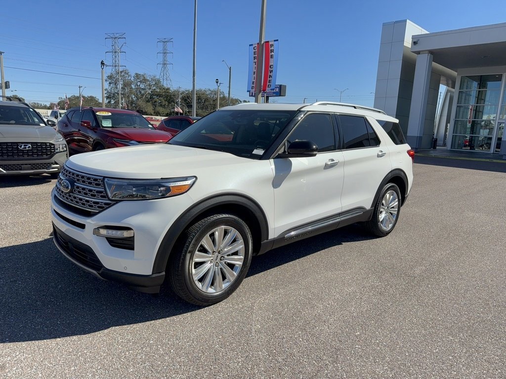 Certified 2023 Ford Explorer Limited w/ Equipment Group 301A image 5