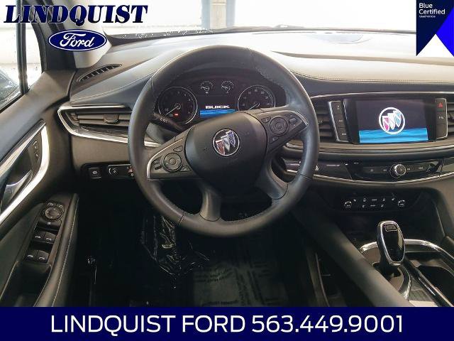 Used 2020 Buick Enclave Essence w/ Sound and Sites Package AWD/4WD image 13