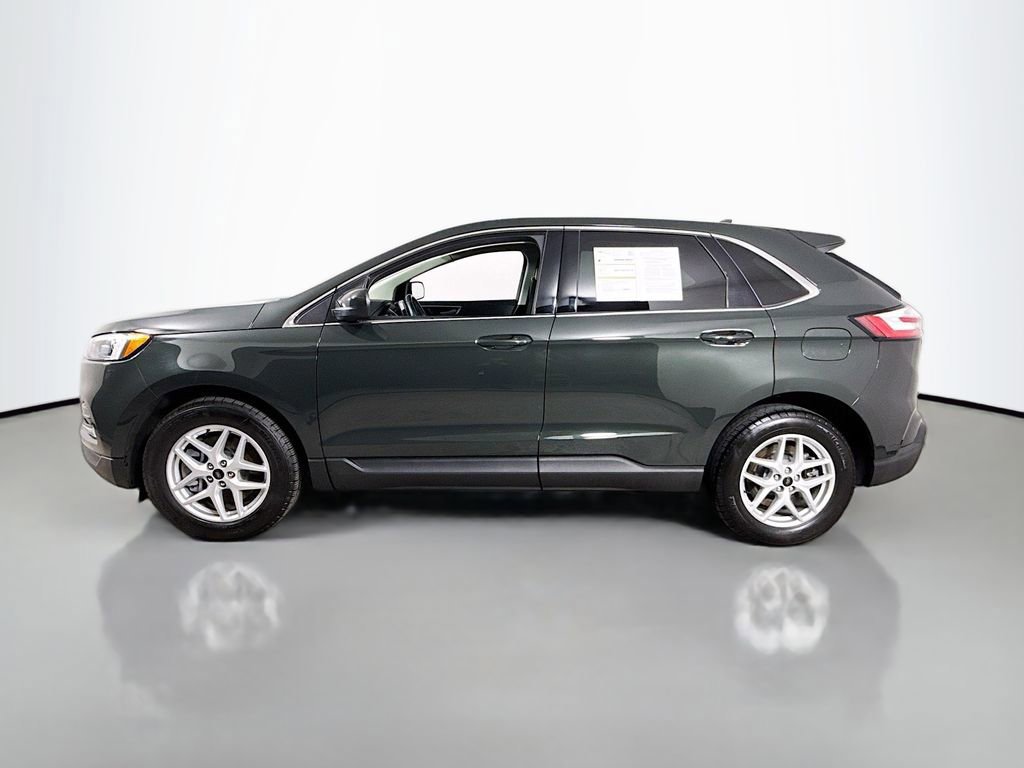 Certified 2023 Ford Edge SEL w/ Convenience Package AWD/4WD image 2