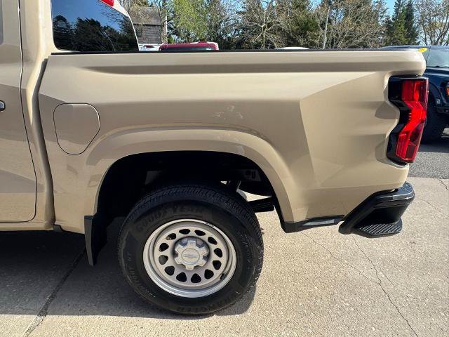 Used 2024 Chevrolet Colorado W/T RWD image 10