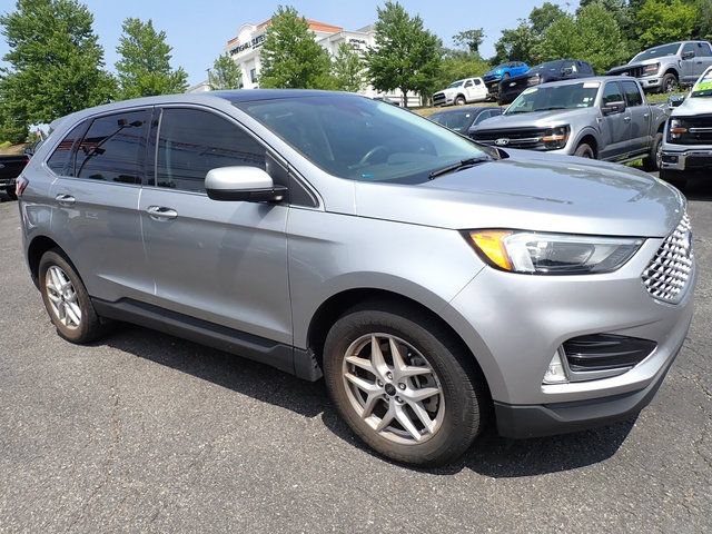 Certified 2023 Ford Edge SEL w/ Convenience Package AWD/4WD image 8