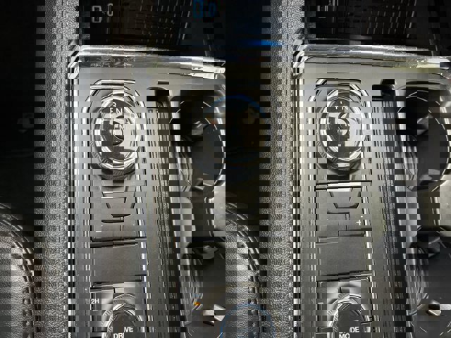 Certified 2023 Ford Expedition XLT image 29