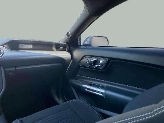 Certified 2017 Ford Mustang GT w/ GT Performance Package image 21