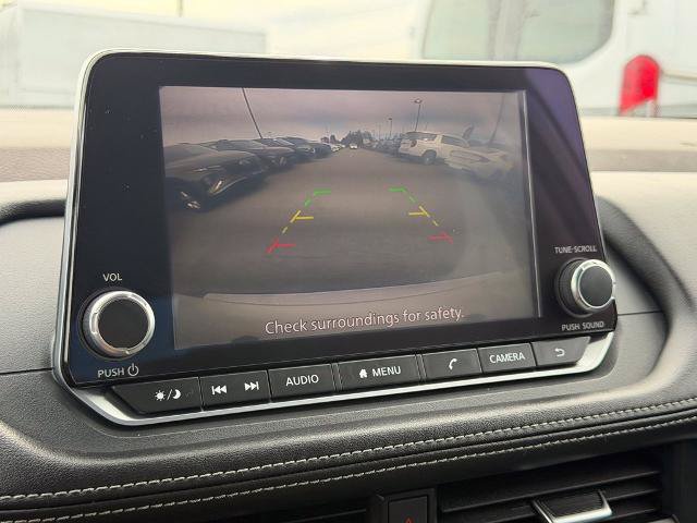 Used 2023 Nissan Rogue SV AWD/4WD image 6