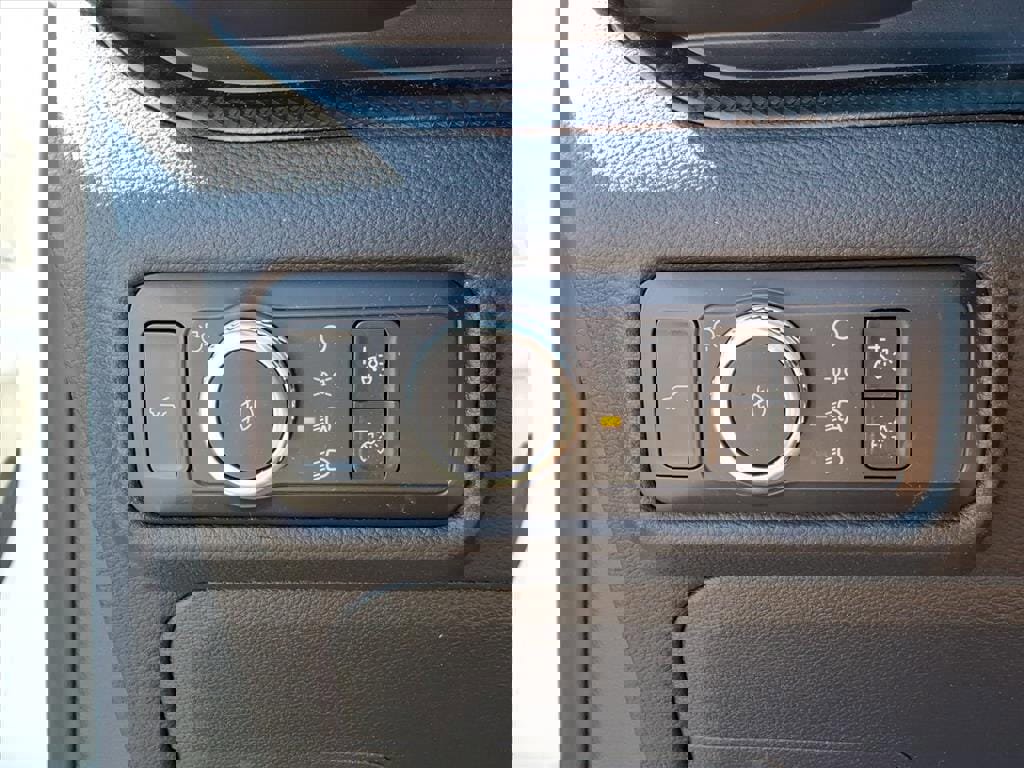 Certified 2022 Ford Explorer ST w/ Equipment Group 401A image 25