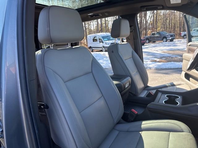 Used 2021 GMC Yukon SLT w/ SLT Premium Package image 26