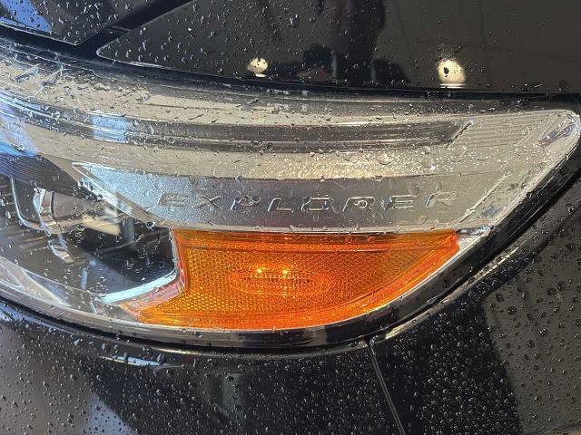 Certified 2021 Ford Explorer Limited image 31