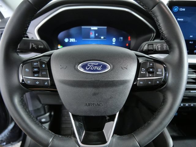 Certified 2023 Ford Escape Platinum w/ Premium Technology Package AWD/4WD image 20