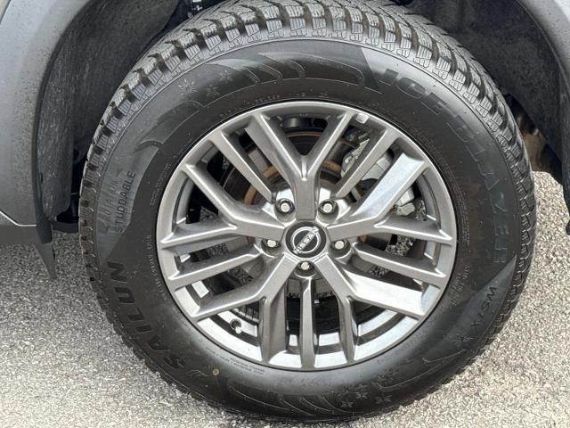 Used 2023 Nissan Rogue S AWD/4WD image 9