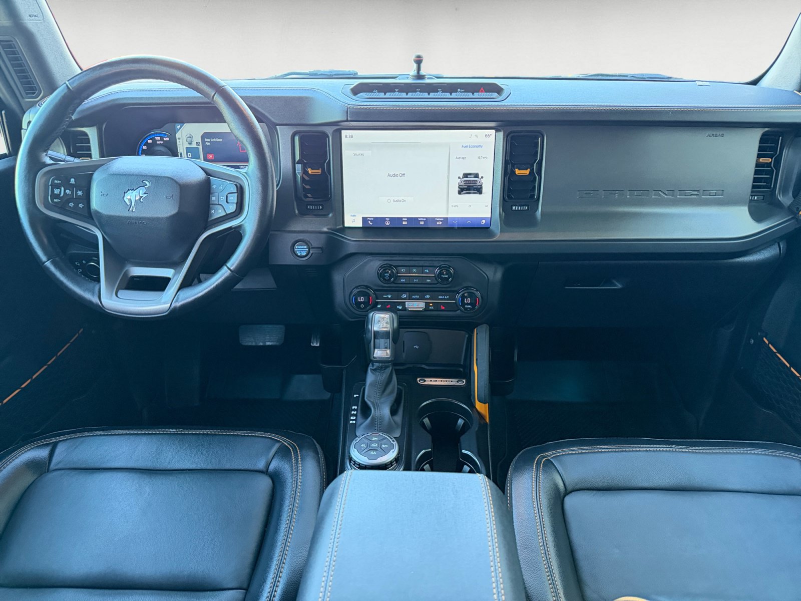 Certified 2024 Ford Bronco Badlands AWD/4WD image 14