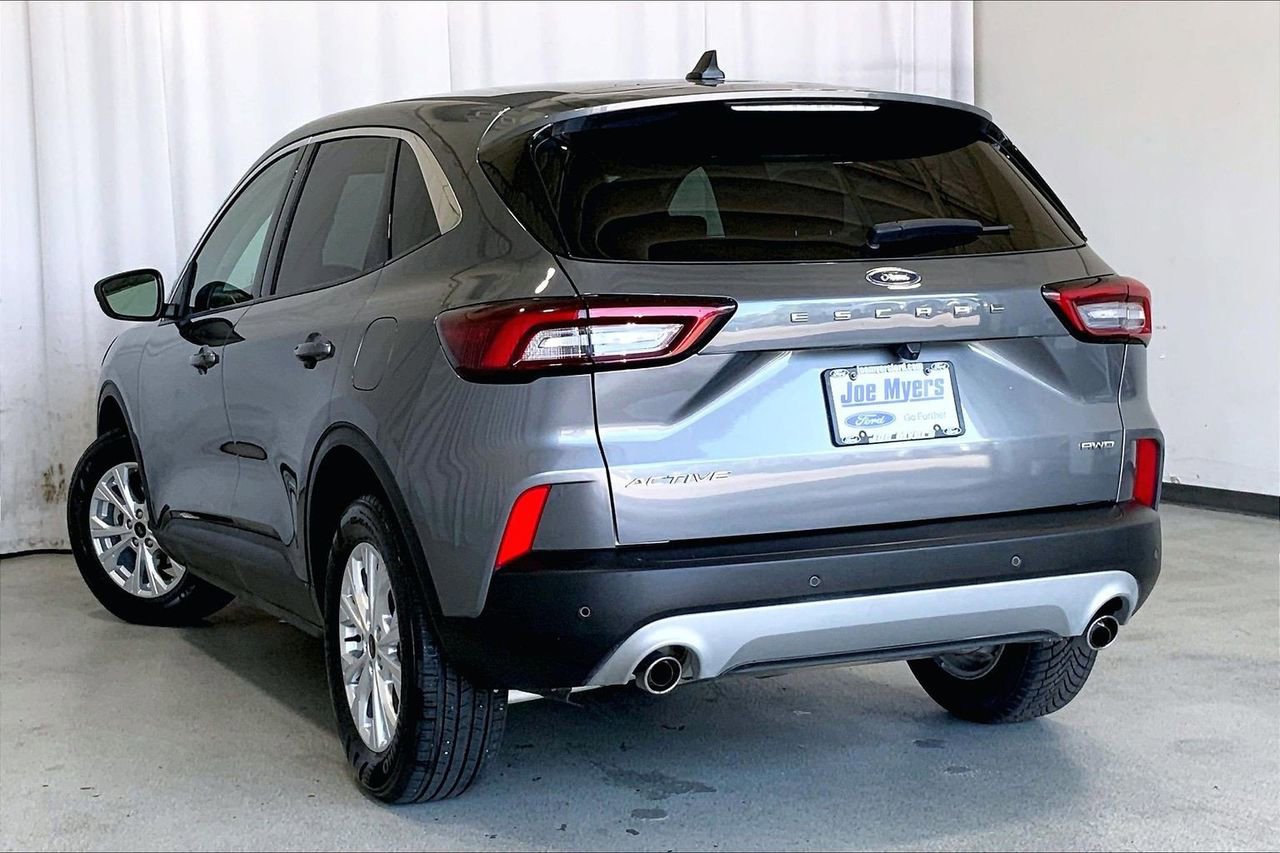 Certified 2024 Ford Escape Active AWD/4WD image 10