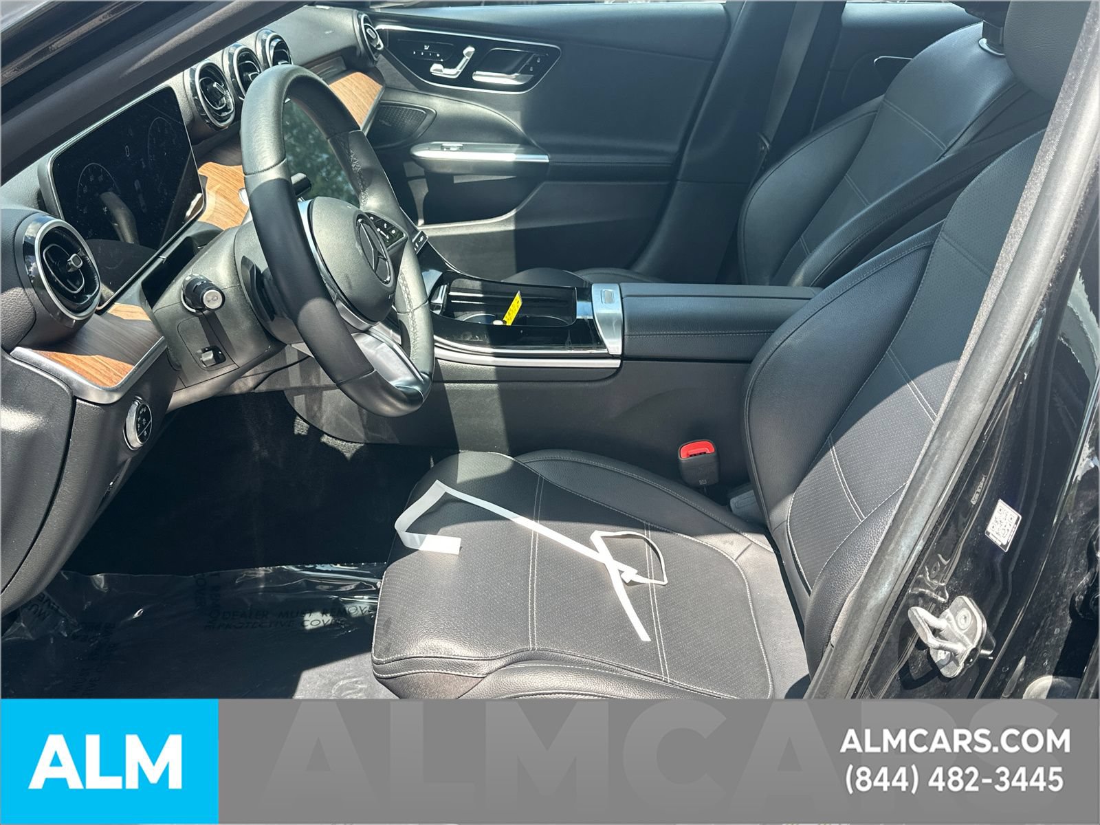 Used 2025 Mercedes-Benz C 300 Sedan image 10
