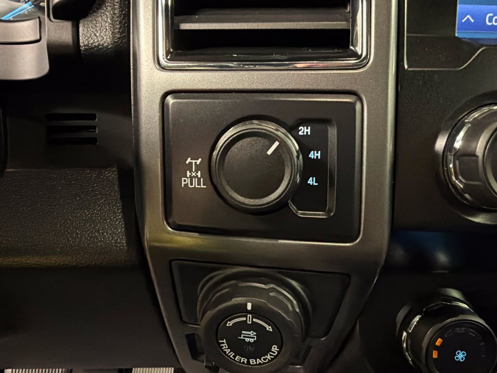 Certified 2019 Ford F150 XLT w/ Equipment Group 302A Luxury AWD/4WD image 19
