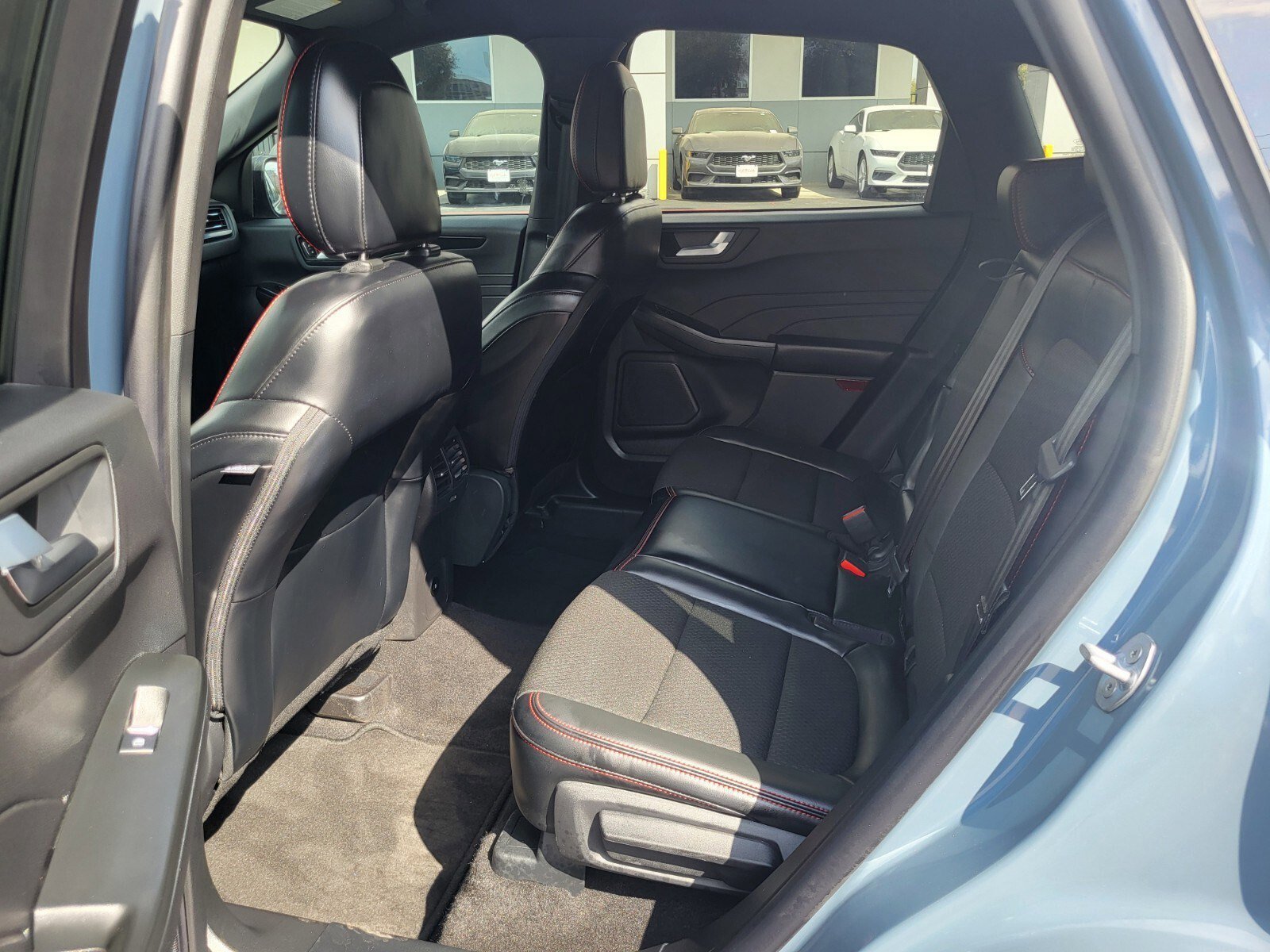 Certified 2025 Ford Escape ST-Line w/ Tech Pack #1 image 18