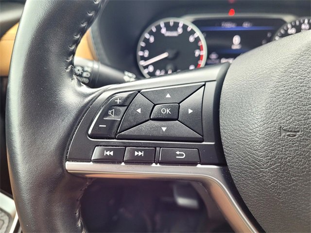 Used 2020 Nissan Sentra SV w/ SV Premium Package image 24