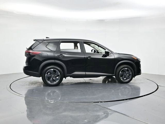 Used 2025 Nissan Rogue SV FWD video 2