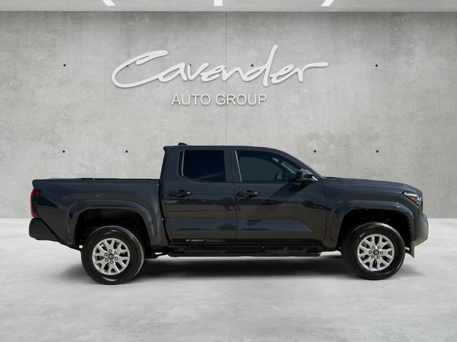 Used 2025 Toyota Tacoma SR RWD image 18
