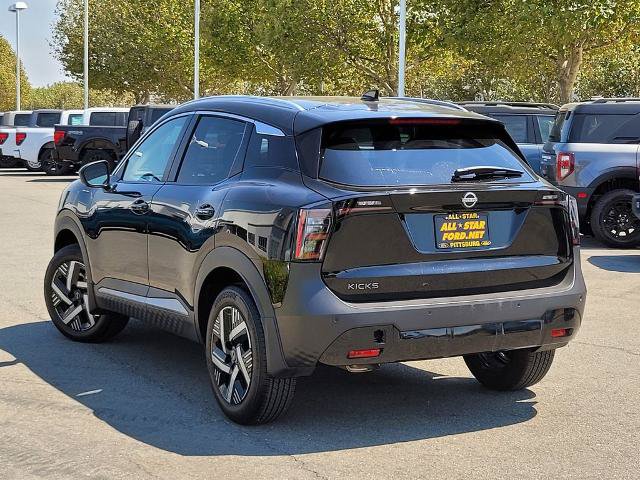 Used 2026 Nissan Kicks SV w/ Illumination Package FWD image 6