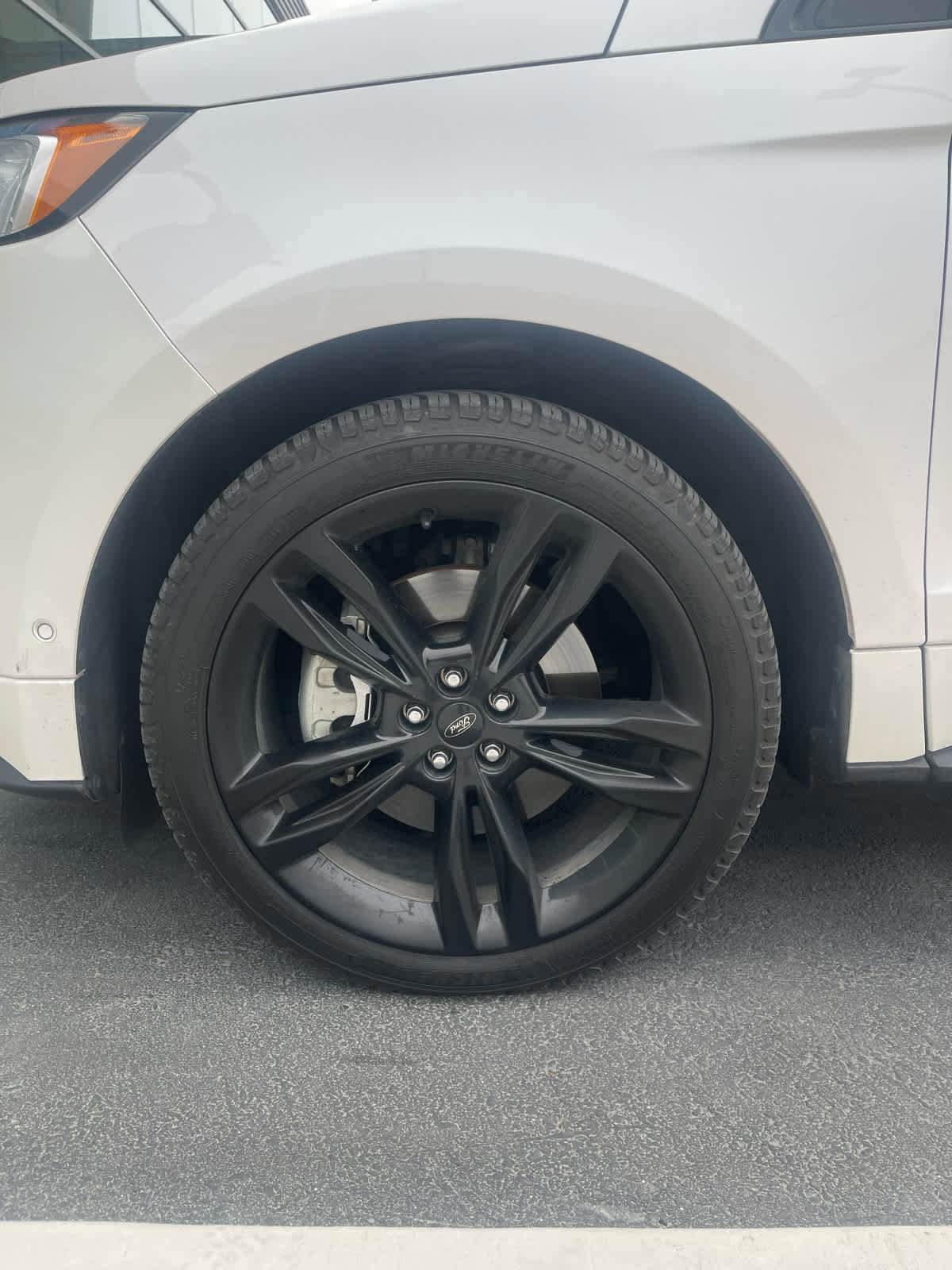 Certified 2019 Ford Edge ST w/ Equipment Group 401A image 2