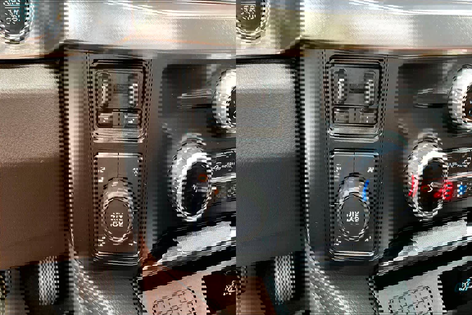 Certified 2024 Ford F250 King Ranch image 31