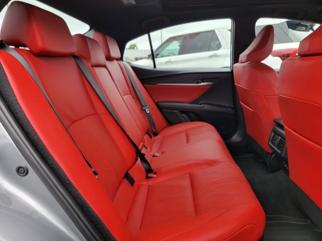 Used 2025 Toyota Camry XSE AWD/4WD image 22