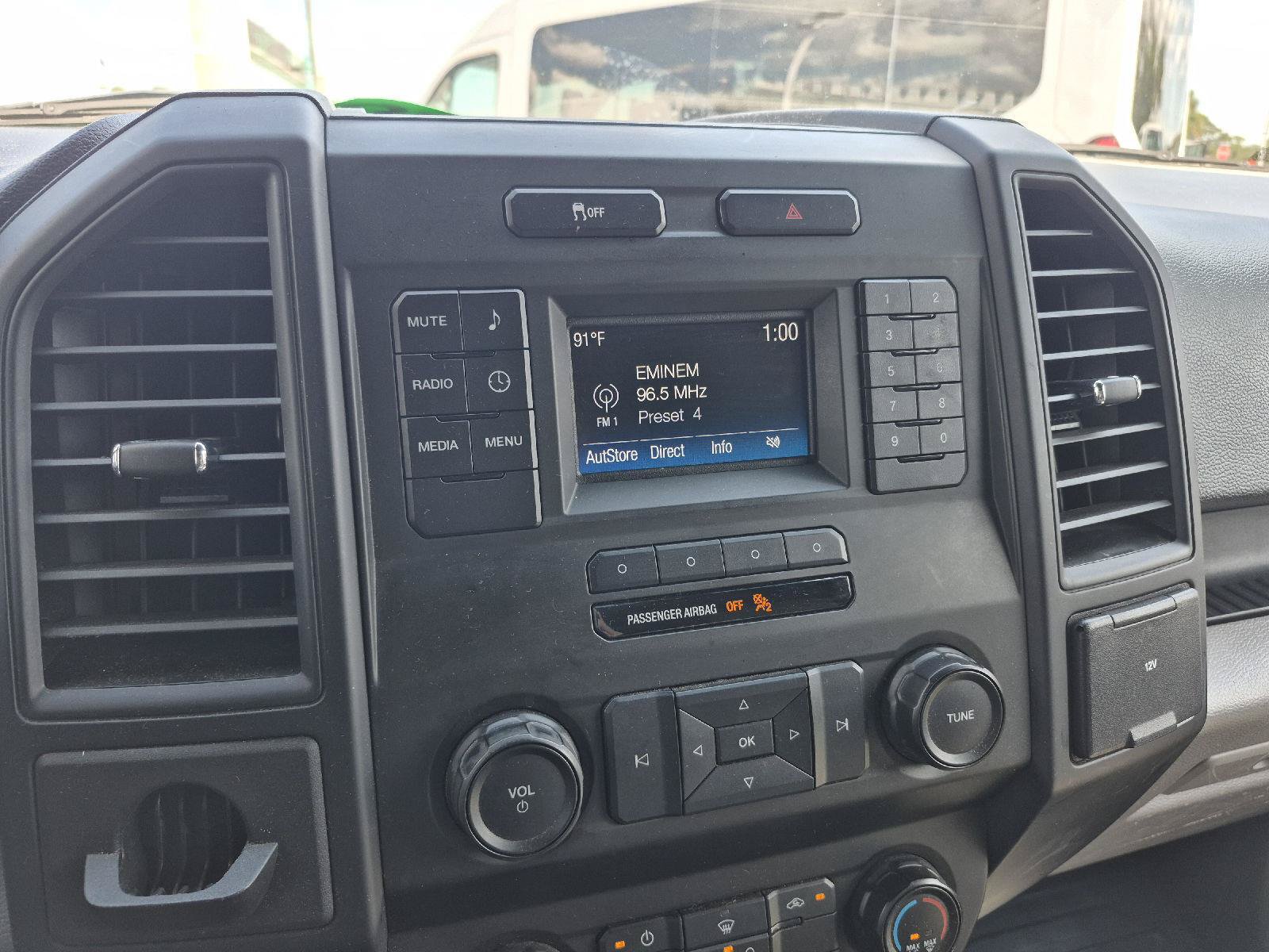 Certified 2017 Ford F150 XL RWD image 3