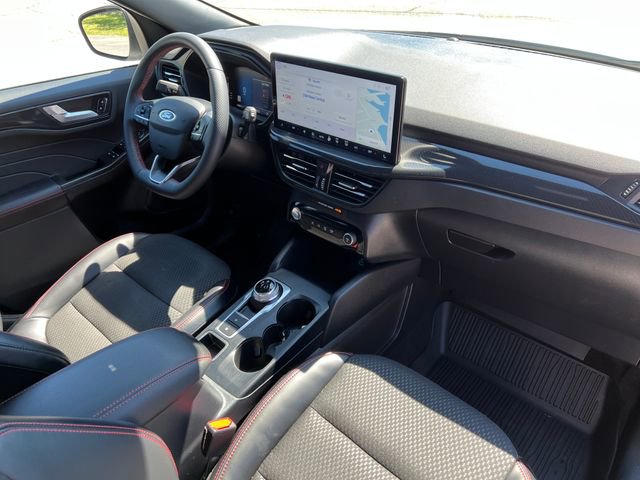 Certified 2023 Ford Escape ST-Line w/ Tech Pack #1 AWD/4WD image 36