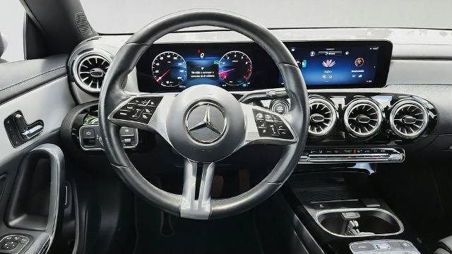 Used 2025 Mercedes-Benz CLA 250 image 28