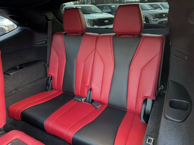 Used 2023 Acura MDX A-Spec image 18