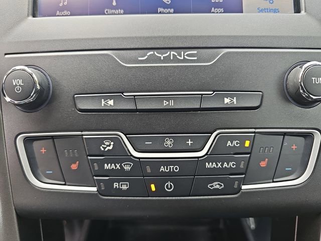 Certified 2020 Ford Fusion SE AWD/4WD image 24