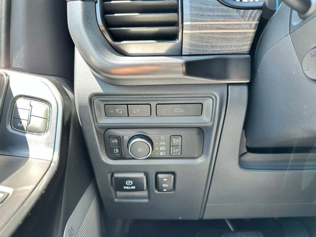 Certified 2022 Ford F150 Platinum w/ Equipment Group 701A High AWD/4WD image 60