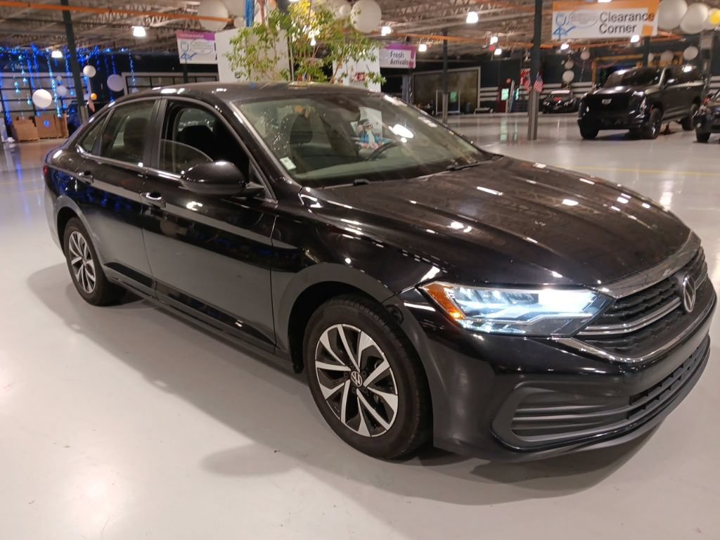 Used 2024 Volkswagen Jetta S FWD image 1