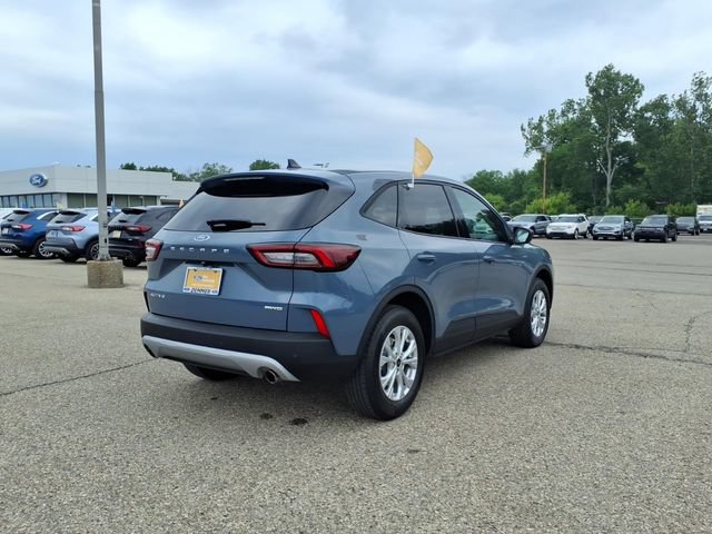 Certified 2025 Ford Escape Active w/ Tech Pack #1 AWD/4WD image 7