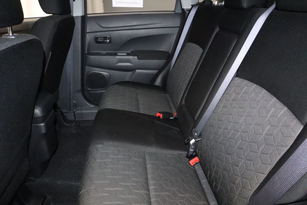 Used 2025 Mitsubishi Outlander Sport ES AWD/4WD image 21