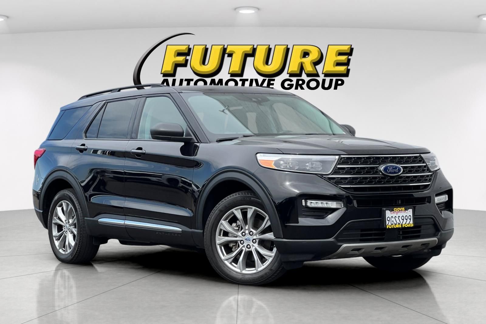 Certified 2022 Ford Explorer XLT w/ Equipment Group 202A