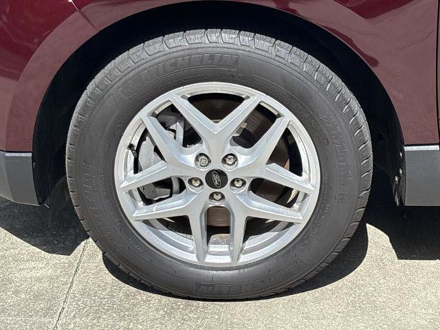 Certified 2024 Ford Edge SEL w/ Convenience Package AWD/4WD image 11